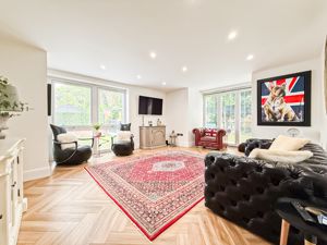 Photo 19- click for photo gallery